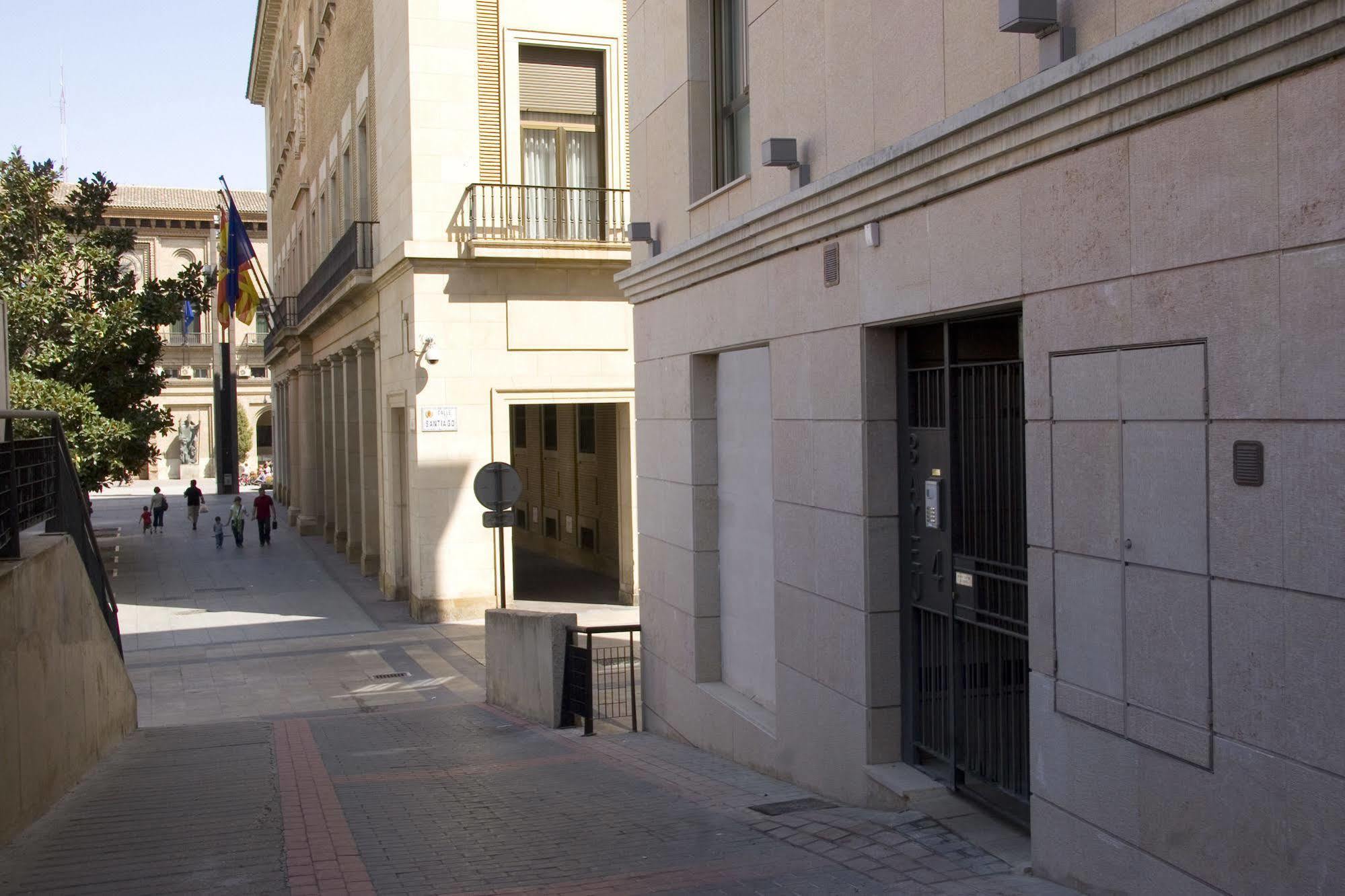 Apartamentos Sabinas El Pilar Zaragoza Exterior foto